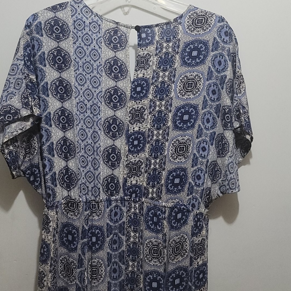 Dress - Picture 7 of 14
